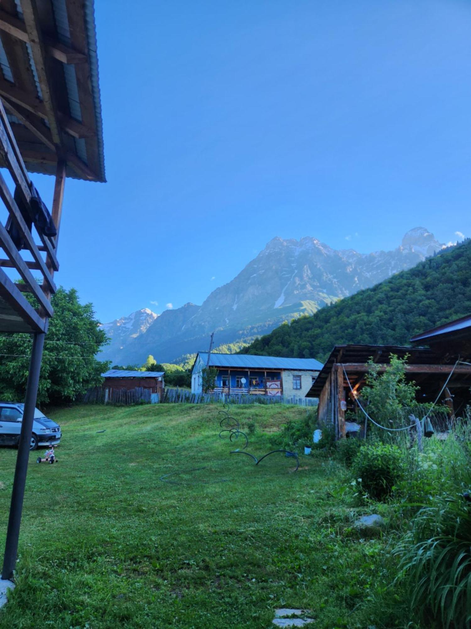 Iason Guest House In Mazeri Mestia Luaran gambar